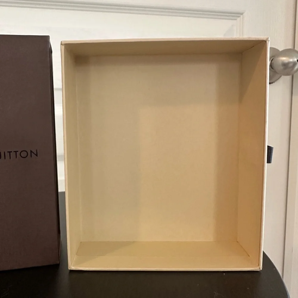 Louis Vuitton Storage Box - Dark brown – Drawer/pull-out style - Authentic